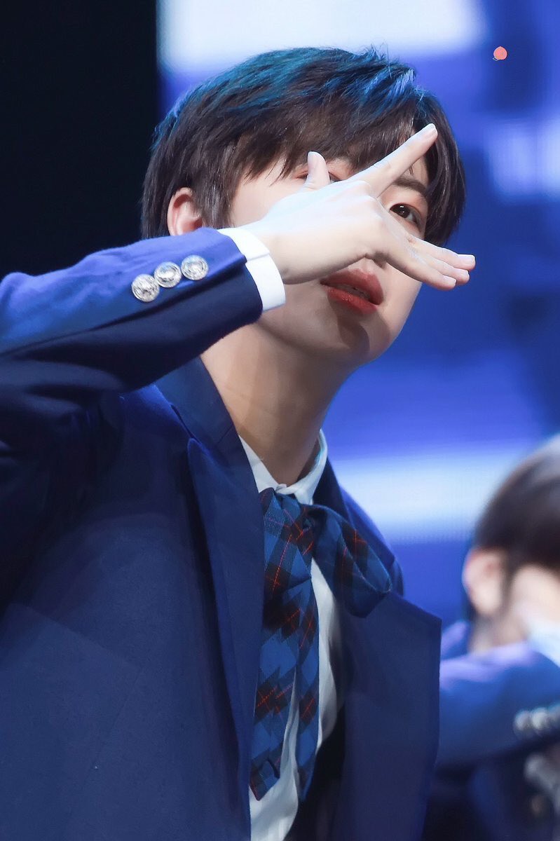 ham_baragi's tweet photo. 와..... 선생님 ㅠㅠㅠㅠ 
우리 금손 선생님..... 제가 넘 사랑해요 
#함원진 #PRODUCE_X_101 https://t.co/J5xRZdXuQk