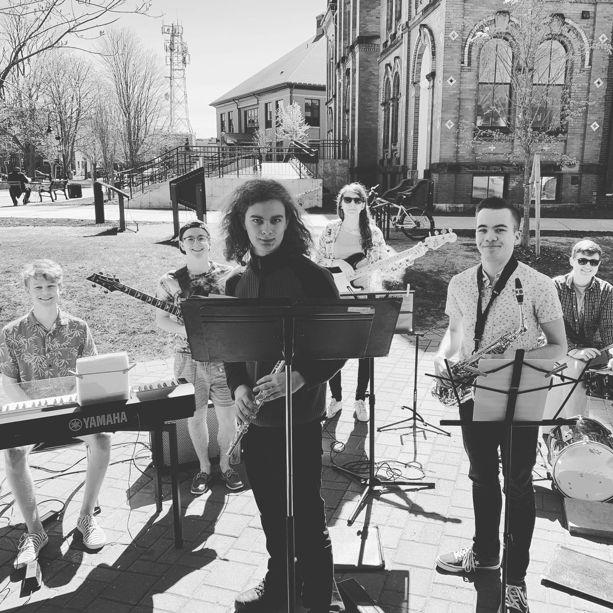 music_cec's tweet photo. Funk Particle rocking the @TruroMarket from 10:30-11:30am.   Come on out for some great live music! @CCRCE_NS @CEC_news #cecmusic #nsmusiced #highschoolmusic #nsmusicians #truromusicians https://t.co/VrSFwFeMU0