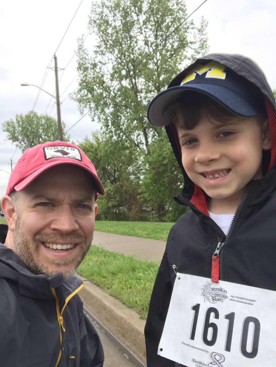 waaronhouse's tweet photo. #rankinrun Rain didn’t stop the good folks who came out today.  Well done St. Catharines! https://t.co/h6YYuEhbIM