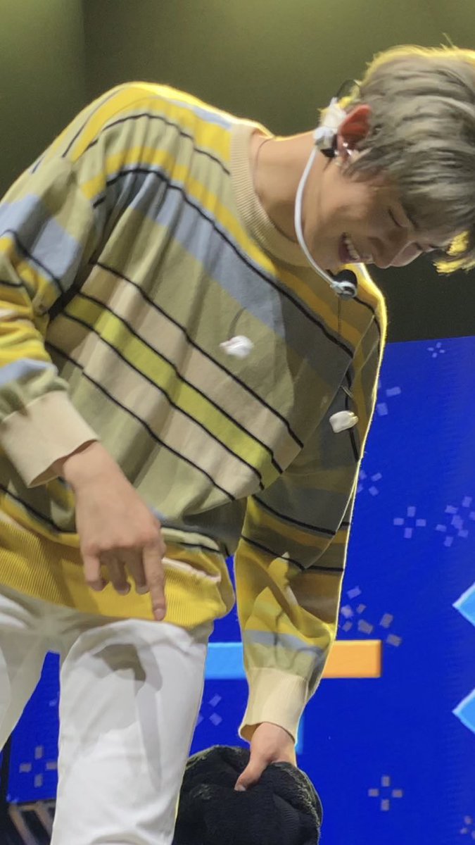 yeonjunefilm's tweet photo. BIGGEST UWU.. HIS smile 🥺🥺 https://t.co/Wb6S4OdAIN
