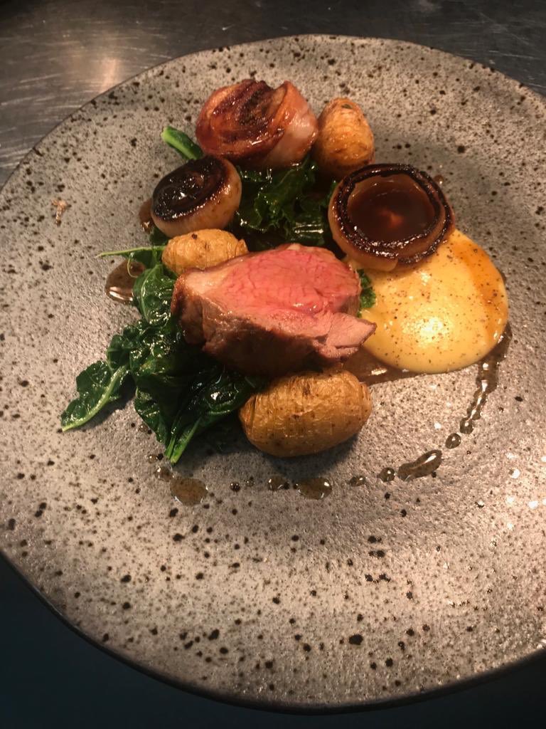 FiveBellsDevon's tweet photo. Hay smoked lamb rump with slow cooked lamb breast, lamb fat potatoes, caramelised onions, kale and swede purée. Yum! We are fully booked from 6.45 til 8, but if you give us a ring we might be able to squeeze you in before or after! #devonfood #devonfoodie #devonlamb https://t.co/gR77XGdzZS