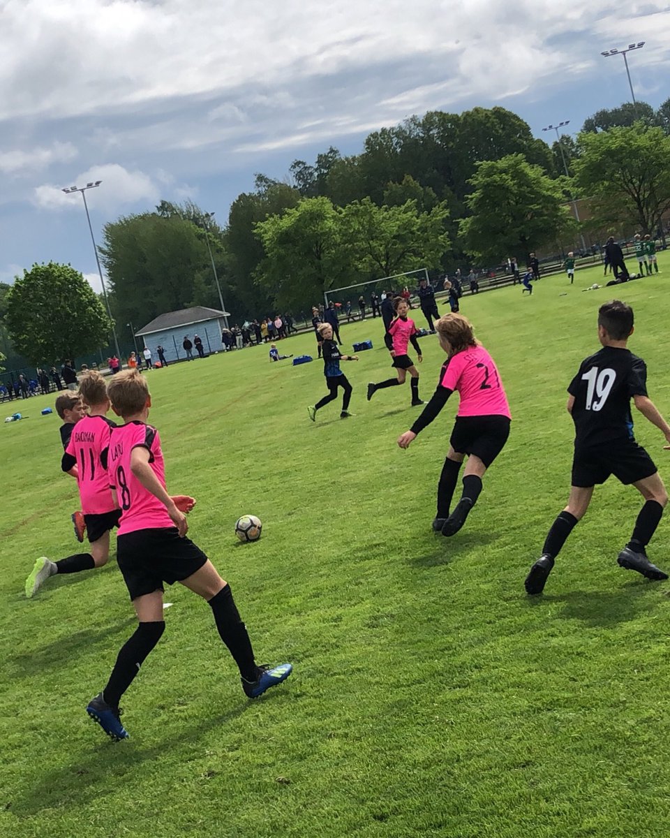 KäPan kevätturnauksessa mainio starttipäivä ja huomenna pelataankin sijoista 1-4 sekä eliitti- että haaste timatti -sarjassa. #fckirkkonummi07 #fckirkkonummi