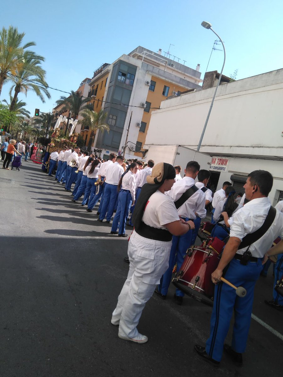 Buena mañana la de hoy junto a nuestra querida <a href="/LanzadaHuelva/">Hdad Sagrada Lanzada</a> y junto a <a href="/GJLanzadaHuelva/">Grupo Joven Lanzada</a> en su II Edición de la Cruz de Mayo, desde estas lineas agradecer tanto a la hermandad como su Grupo Joven el trato recibido por su parte una vez más. Pronto... ¡SALUD 2020! 💙🎶