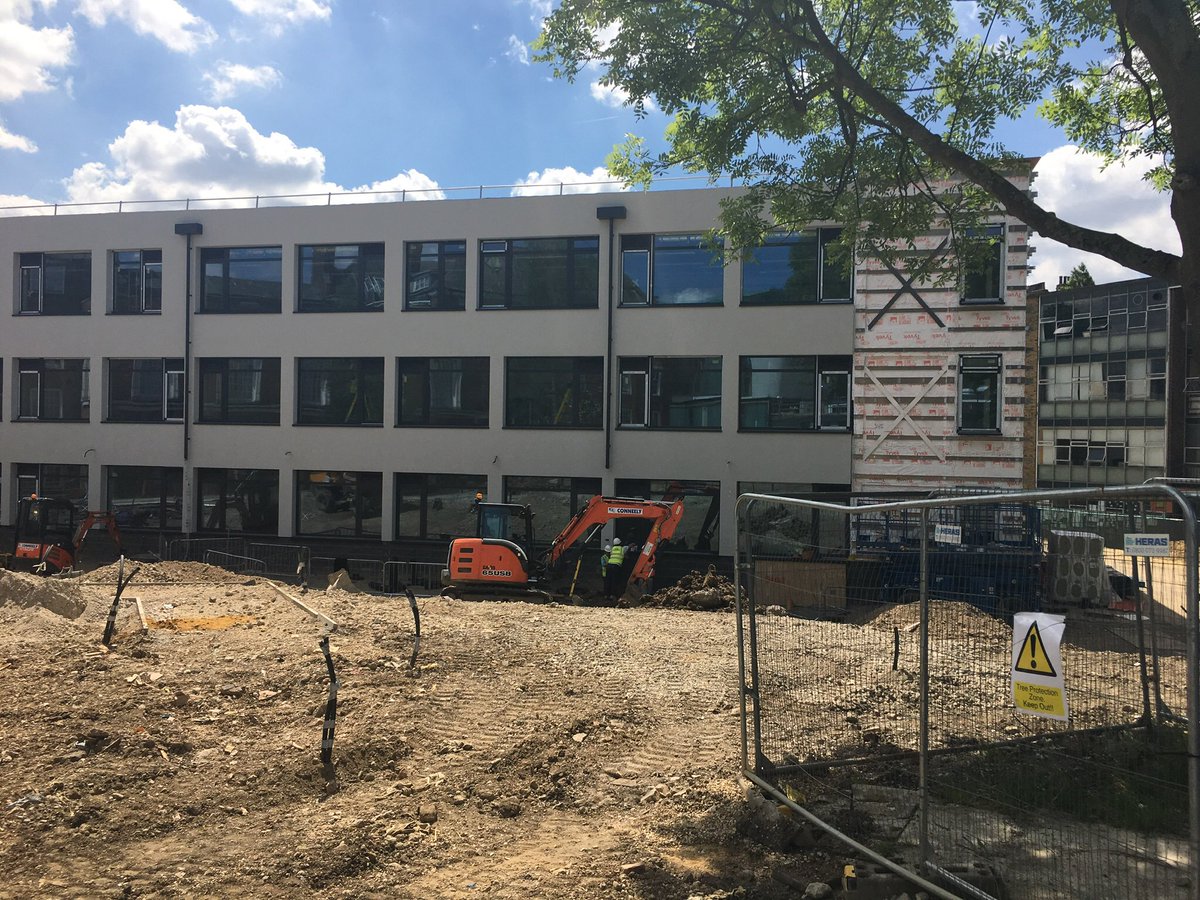 Parli_NewBuild's tweet photo. New teaching block coming along very well. Exciting times!!!! https://t.co/BIcHtZ2hiO