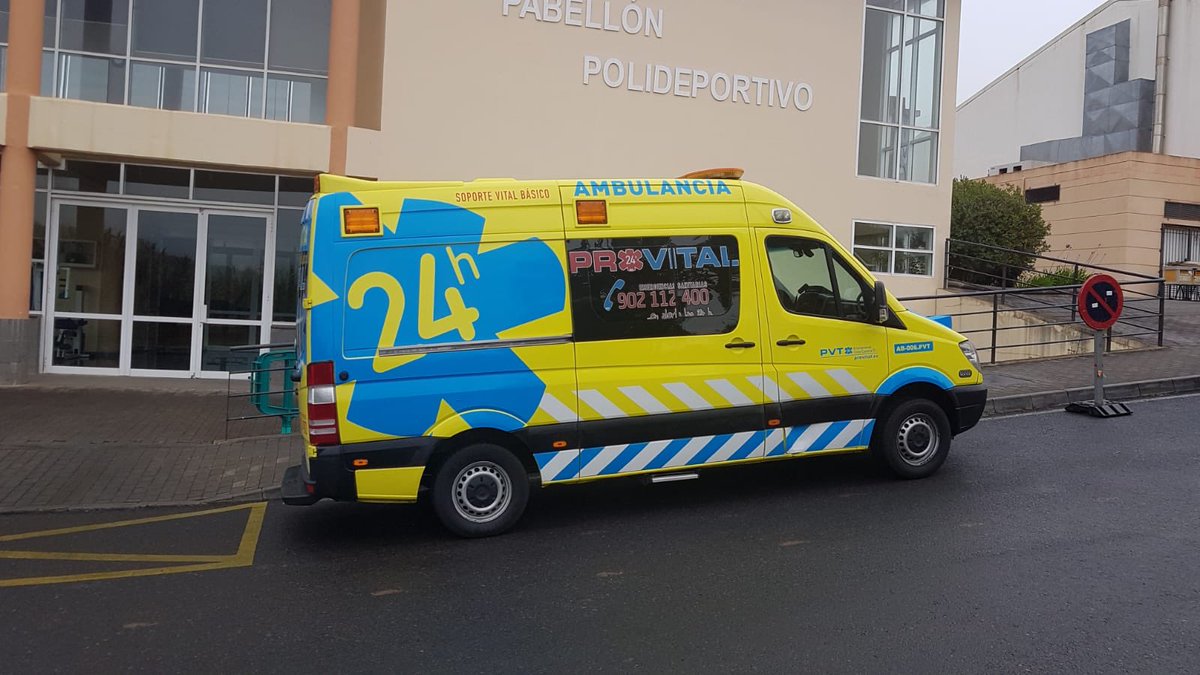 PROVITAL24h's tweet photo. Viviendo Momentos PROVITAL en el Pabellón Municipal Teror en la Fase Insular Trofeo Federación de Gimnasia Rítmica. “Pendientes de ti” https://t.co/F1kZmno6wo