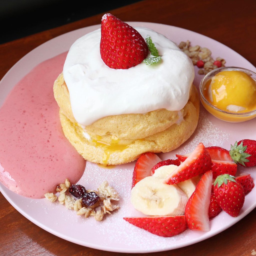 ট ইট র フォーリンデブはっしー パンケーキ食べたい パンケーキ食べたい そんな歌 が流行っているが それは食べること自体が目的になってて 本来はどんなパンケーキを食べるのかという手段が大事だ だからこそ言いたい 銀座 ビネフル のパンケーキを