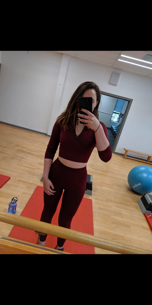 JadeAtkins15's tweet photo. Absolutely In love with my tala wear! 🥰 @WEARETALA https://t.co/nffle2sd7z