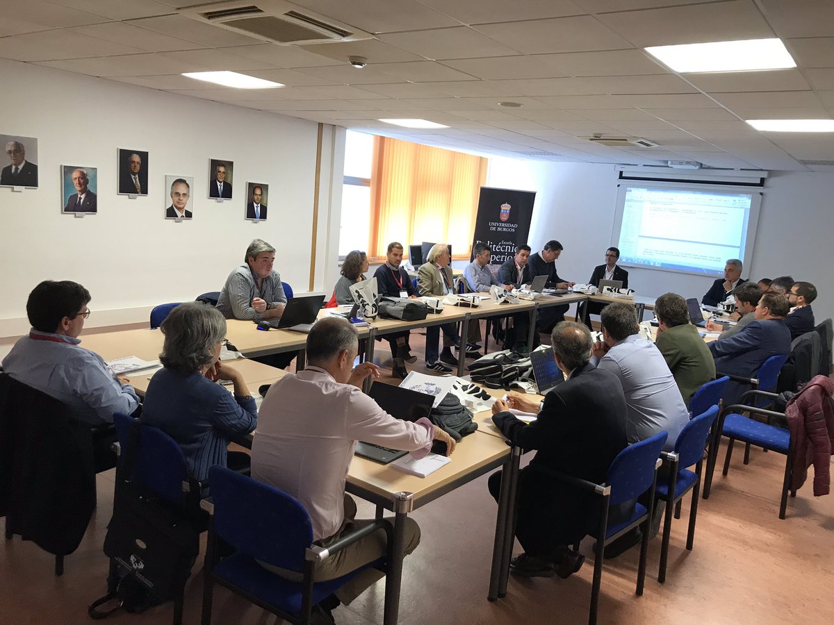 Codic_ES's tweet photo. Hoy 2º día de las Conferencia de Directoras y Directores de Centros Universitarios que imparten titulaciones del ámbito de la #IngenieríaCivil en #Burgos, constituyendo la Asociación ... https://t.co/47QFCUTioD