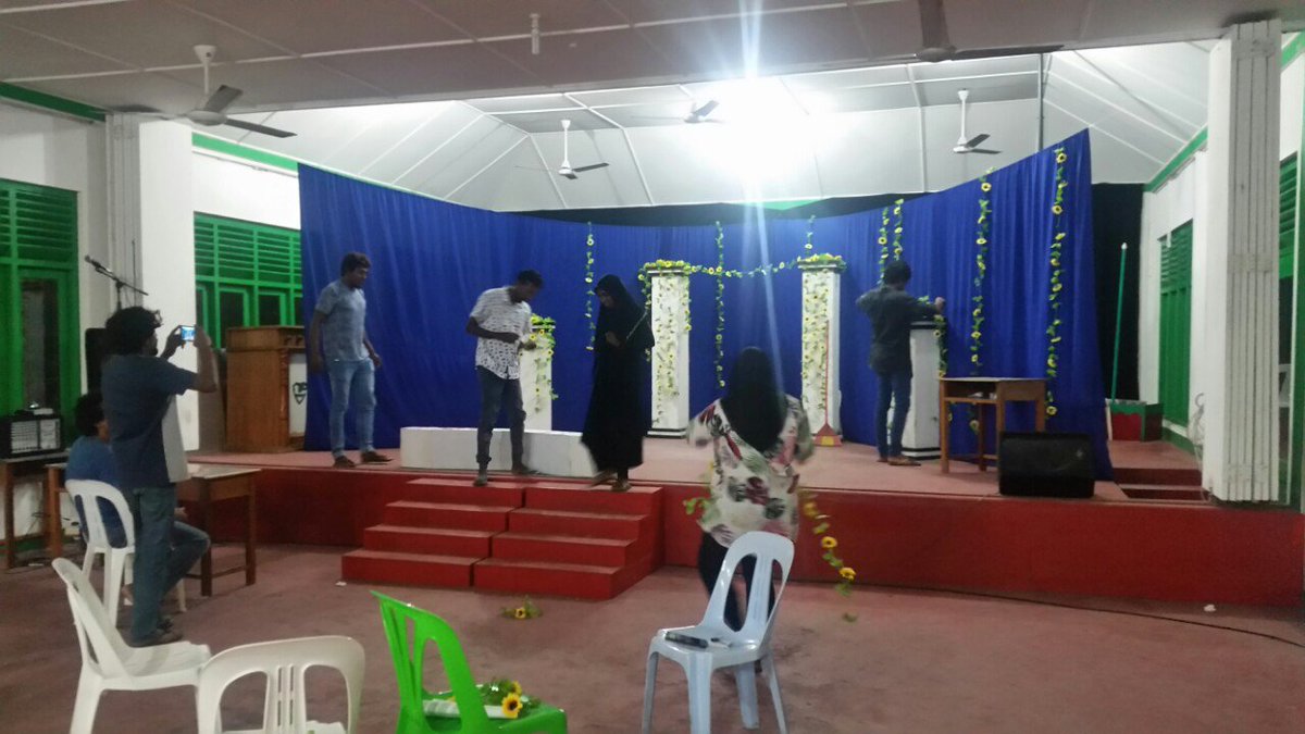 Angolhitheem Youth Club tweet media