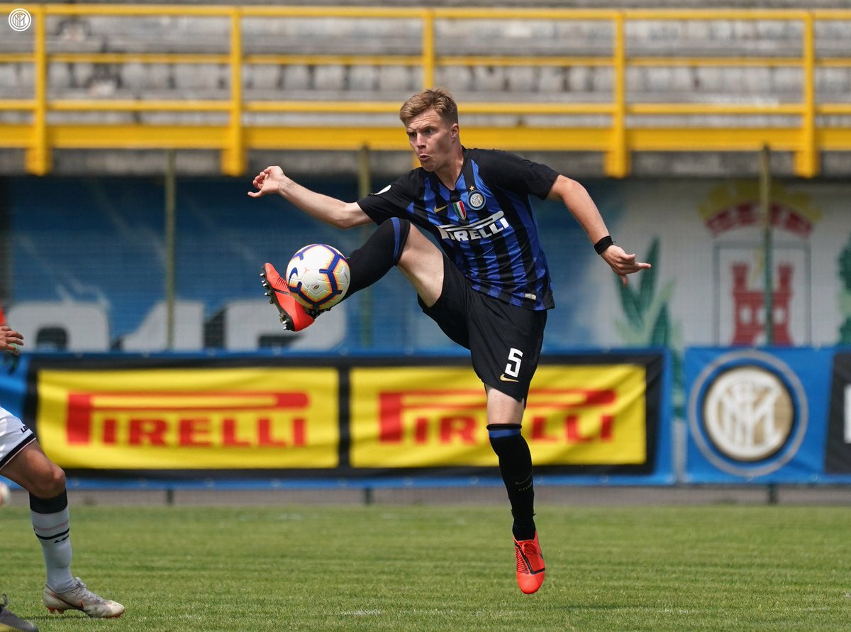 Inter_en's tweet photo. ⏱️ | FULL-TIME
#InterPalermo finishes 1-0 to the visitors thanks to Santoro's 22nd-minute penalty.
However, the Nerazzurri still end the regular season in 2nd place, with the Scudetto semi-final scheduled for Tuesday 11 June!
#Primavera1TIM #InterYouth https://t.co/mydmI6jtBy