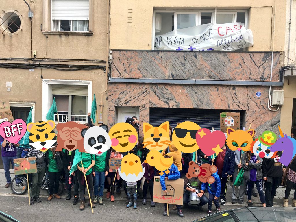 🚨🚨ATENCIÓ🚨🚨

Fem pública l'ocupació d'un edifici de propietat d'un fons voltor a Premià de Mar!

➡️Hem recuperat aquesta casa que estava buida de feia anys!

Cridem a tothom a concentrar-se per donar suport

📌C/Pilar num. 20, Premià de Mar