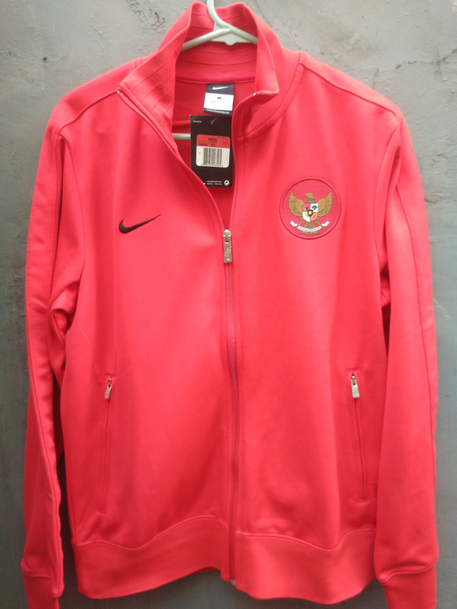 Jaket timnas hotsell indonesia original nike