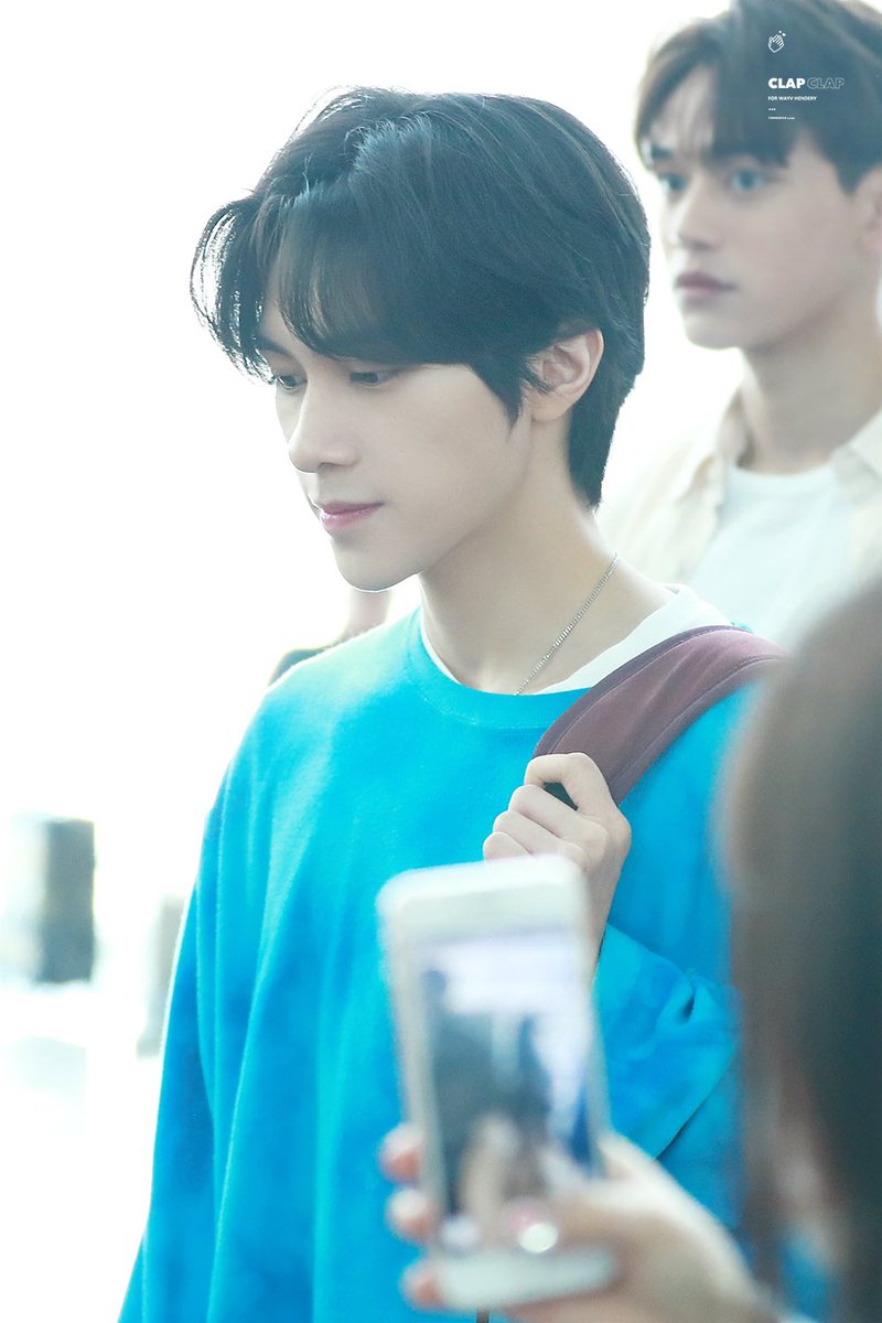 HenderyClapClap's tweet photo. 190508 ICN / 9P-2

🎒

#HENDERY #黄冠亨 #WayV #WeiShenV #威神V https://t.co/j6Zf3S19dp