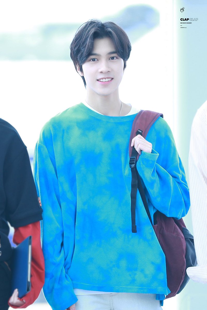 HenderyClapClap's tweet photo. 190508 ICN / 9P-2

🎒

#HENDERY #黄冠亨 #WayV #WeiShenV #威神V https://t.co/j6Zf3S19dp