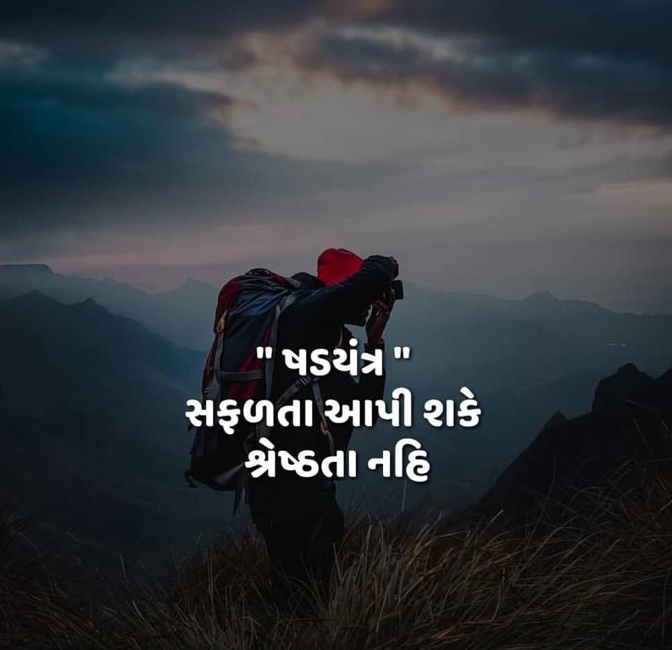 LeenaLaxy's tweet photo. @kajal_jaihind @kanhaiyakumar https://t.co/D8irTcGya9