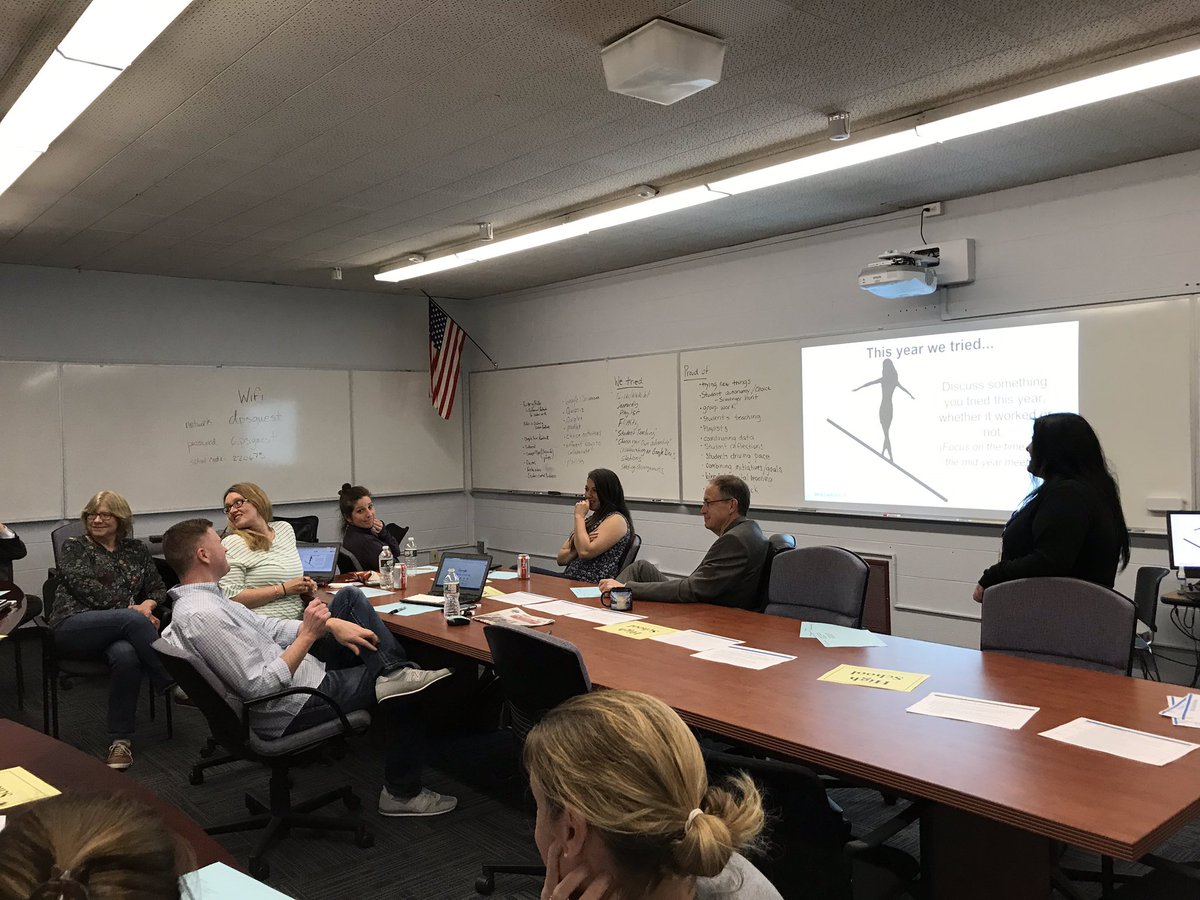 #fusema Dedham team closing it out strong! Best of luck to our fearless leader <a href="/Megducation/">Meg Smallidge</a>! <a href="/CSerradas109/">Cristina Serradas</a> <a href="/MsReichheld/">Ms. Reichheld</a> Thank you <a href="/MJWelchDedham/">Michael J. Welch</a>, <a href="/dlangenhorst/">Don Langenhorst</a>, and all of our early adopter teachers and principals! @cfbprincipal <a href="/NLGustafson/">Nancy Gustafson</a> @HighlanderInst