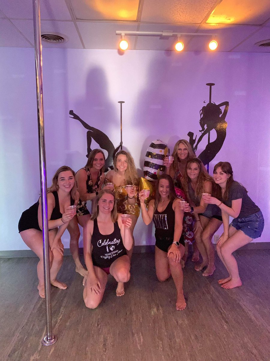 DivasWinchester's tweet photo. Dirty 30 Birthday Party!  What a blast. Happy birthday Renee! #poleparty #dazzlingdivafitness #polestrong #privateparty https://t.co/cmpZc4LtuJ