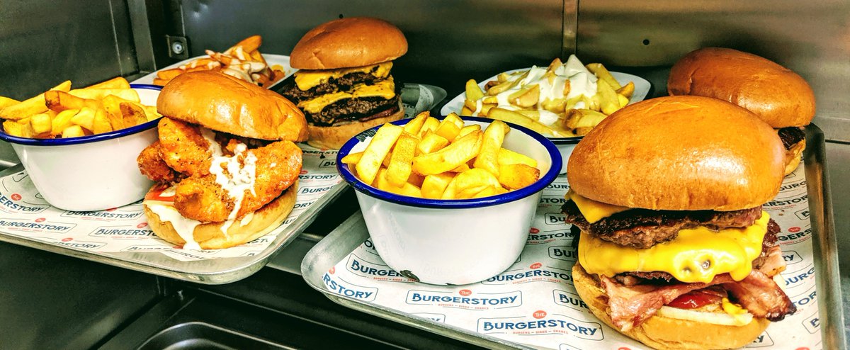 BurgerStoryIre's tweet photo. Lunch time 🍔🍟⛅
.
.
.

#burger #damnfinefood #Burgerstory
#ForkYeah #chilichallenge #mccarthysbutchers #thefriendlyfarmer  #colleransbutchers #theburgerstory #wildatlanticway #galwayfood #galway #ireland https://t.co/ALBaz2O4q5