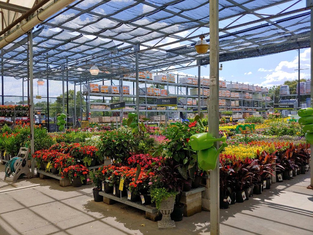 TerryThurst's tweet photo. 6324 is ready for weekend sales https://t.co/0A4mDpzbuI