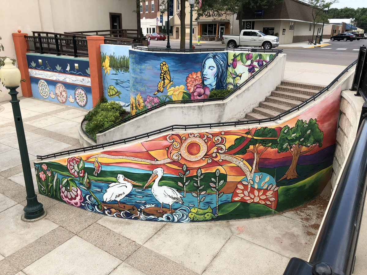 LukeMNCities's tweet photo. Finally, I’d argue the public art on the flood walls in Granite Falls is worthy of a quick detour if you’re visiting Mayor #smigs. #MnCities https://t.co/KBKrsFofnA