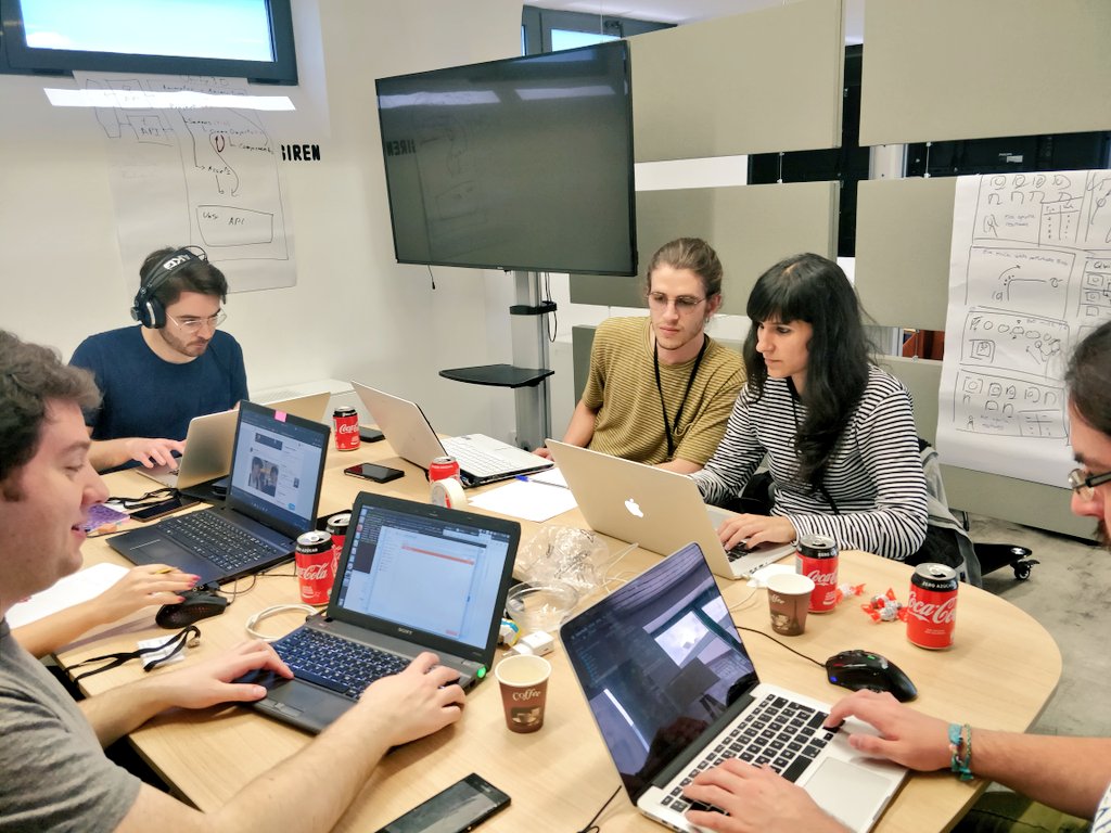 Collisionsteam's tweet photo. 24 hours to prototype the future of Quantum computing with researchers, developers, physicists and community🙌 We join forces with @IBMResearch and @qiskit to make It happen #qiskit #Collisionstrends https://t.co/XrFgHQBRU3
