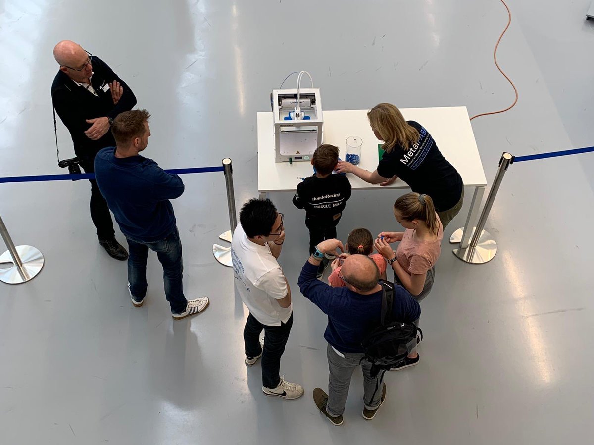 TeamAdditive's tweet photo. It’s busy at our headquarters! Come and have a look at our factory during @DTW2019 at Strijp-T! Today till 5 PM our team welcomes you and your kids at Achtseweg Zuid 155, Eindhoven, to tell you all about our machine and #3Dprinting. #maketechyours #dutchtechnologyweek https://t.co/iH0XNjcK7f