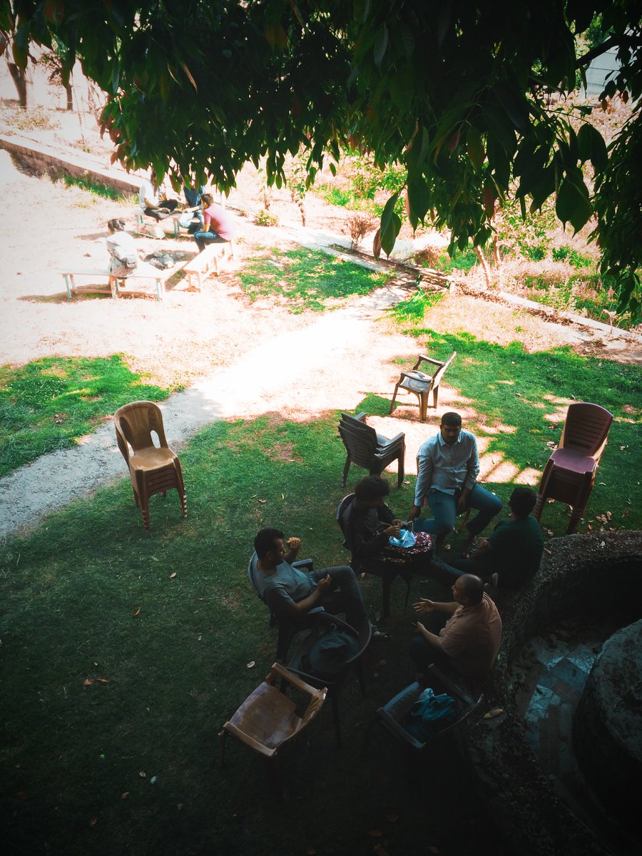 hillhacks's tweet photo. Throw some shade at the brightest light #hillhacks https://t.co/9kQTOTOCvU