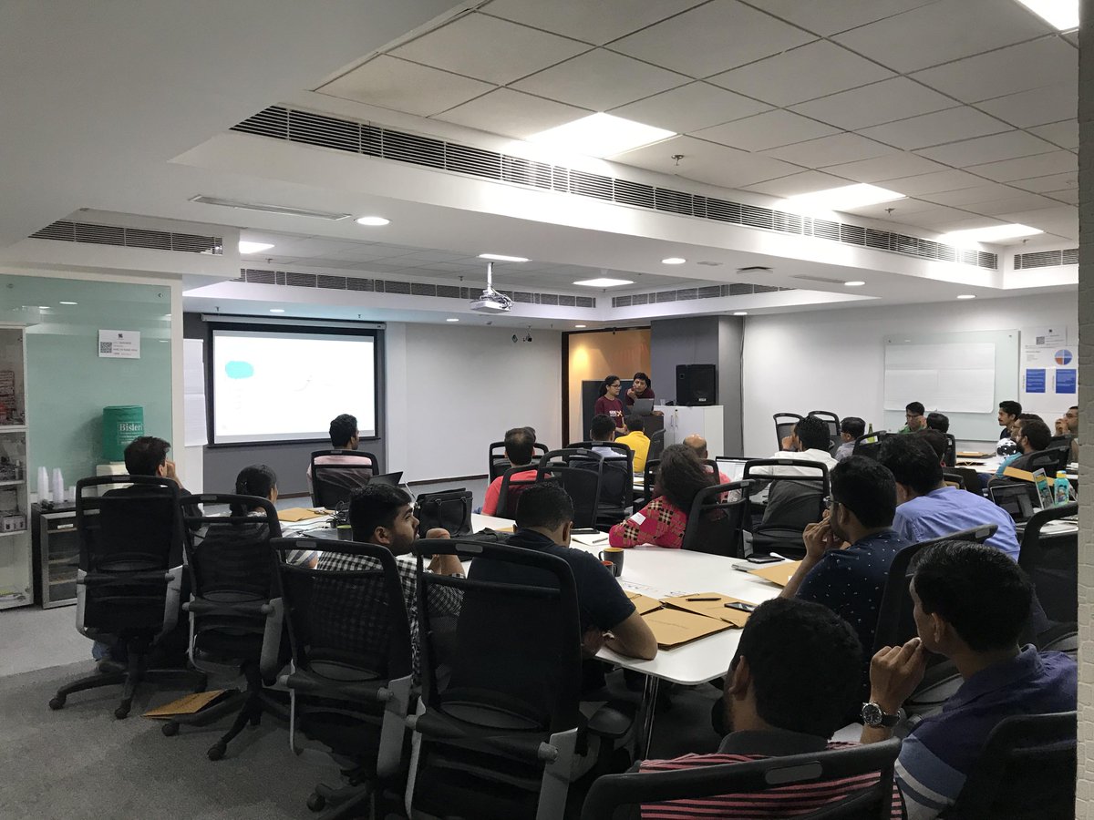 aarushigupta194's tweet photo. Glimpse of #GeekNight at @thoughtworks Gurgaon!
Great audience #Houseful #enthusiasm #interactive
Big thanks to the presenters for their efforts
@TW_IndiaEdition https://t.co/mys5jJQhLS