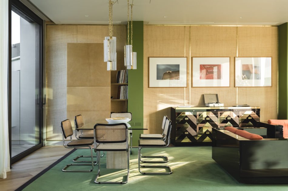Here are six design ideas to steal from the ineffable #BellaFreud's BBC apartment...

pinkhouse.co.uk/blog/2019/5/10…