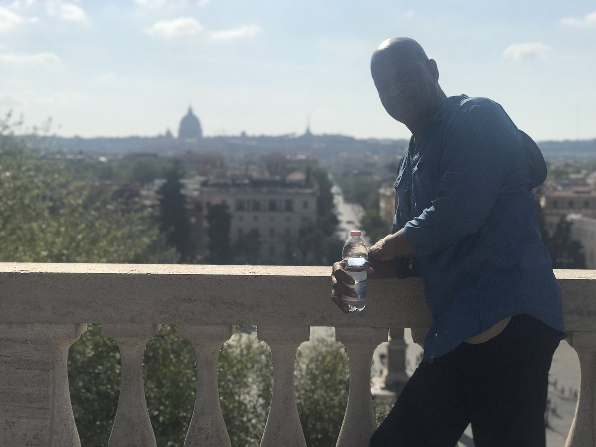 BreadPuddingNOW's tweet image. Last year two weeks in #Rome ...  This year #TeamForever is making plans to spend time in Athens. @LaLaforrest @deana_bass