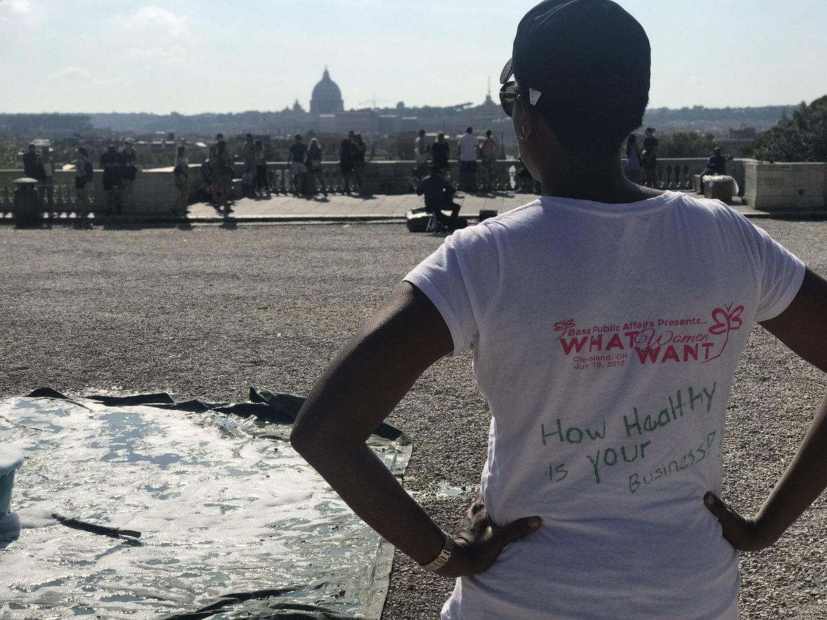 BreadPuddingNOW's tweet image. Last year two weeks in #Rome ...  This year #TeamForever is making plans to spend time in Athens. @LaLaforrest @deana_bass