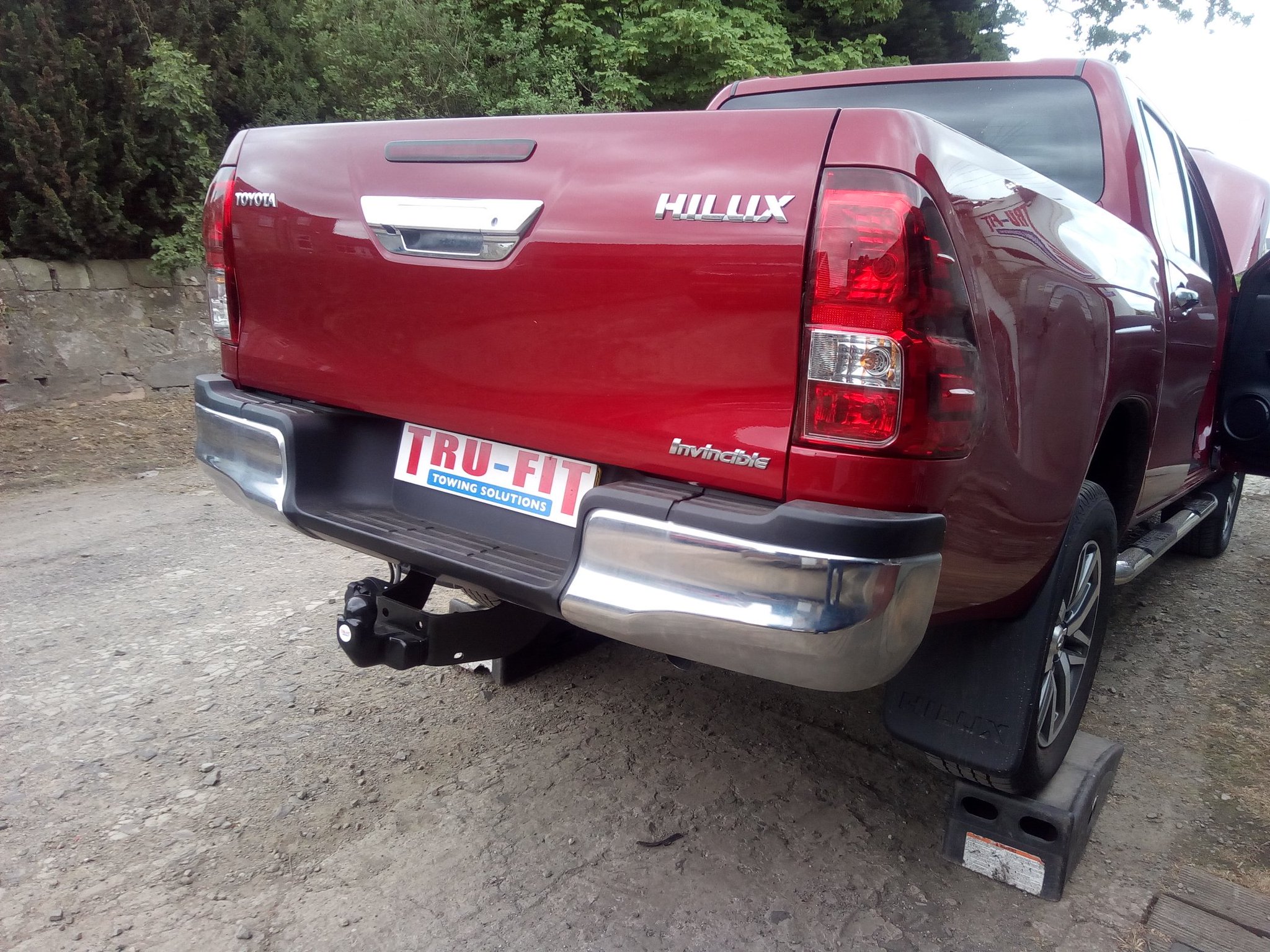 Harry on X: Toyota Hilux fitted with @PCTAutomotive towbar https