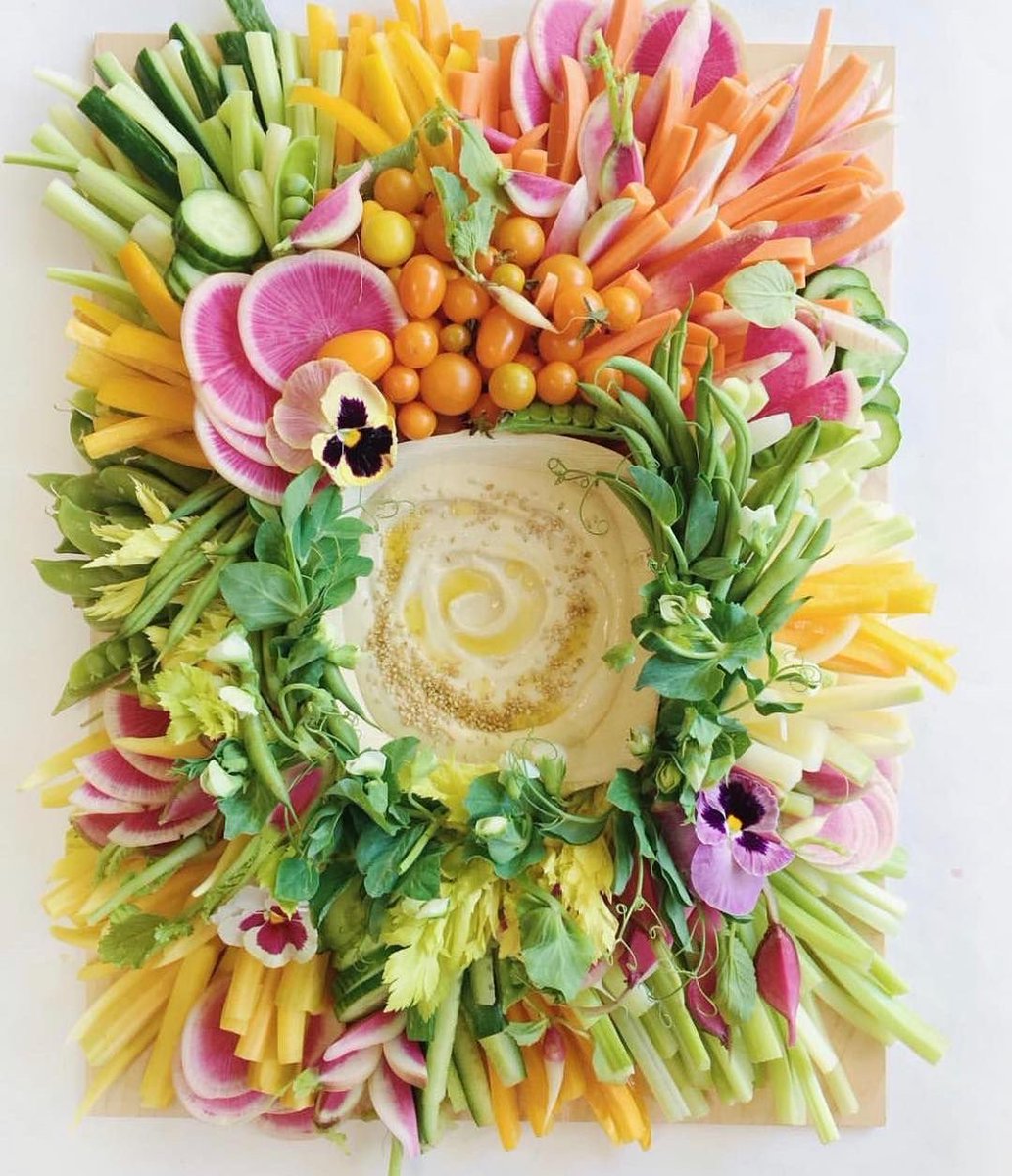PaulaMaier3's tweet photo. Let your #party food burst with color and #flavor naturally!
#MemorialDay #picnc #food https://t.co/d5xoKeHDwb