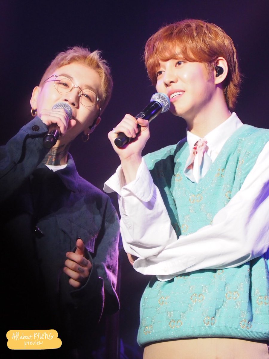 allabout_kyung's tweet photo. 190525 합주실 #박경 #태일 #블락비 #blockb
@KYUNGPARK1992 @BB_taeil 
수고했어요 내일두 봐요💕💕 https://t.co/FLcpYtQSkZ