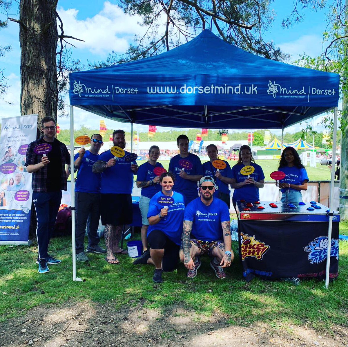 DorsetMind's tweet image. Our amazing team of #volunteers &amp;amp; #staff at @Bournemouth7s today - thanks to everyone that’s helping us raise #mentalhealthawareness this weekend!

To volunteer for Dorset Mind, follow this link: bit.ly/2MF8Ujb #joinourmovement 

@AndyHowe_ @MindCharity @paulfarmermind