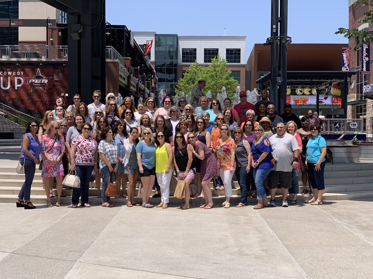 JoniMyler's tweet photo. What a fun last outing with the HTMS faculty! @HTMSCobb #htmspride https://t.co/hPOtLtKUVs