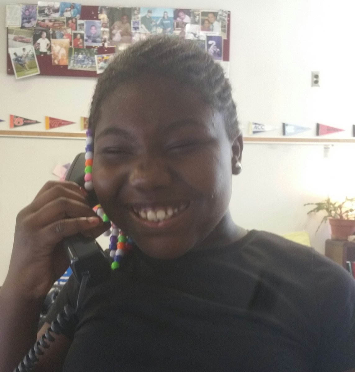 cyrus_kelvin's tweet photo. #GoodNewsCallOfTheDay.. what integrity Seziyah showed! Turned in 💰💵 she found. 2put oneself in another's shoes = emotional maturity👊💥👊💥😊!!
#EmpathyMatters #IntegrityMatters 
💚 when kids #LeadByExample!
Wish I could be there when mom gets our message!
#CauseBeyondOneself🐝 https://t.co/yaxHJBBj1Z