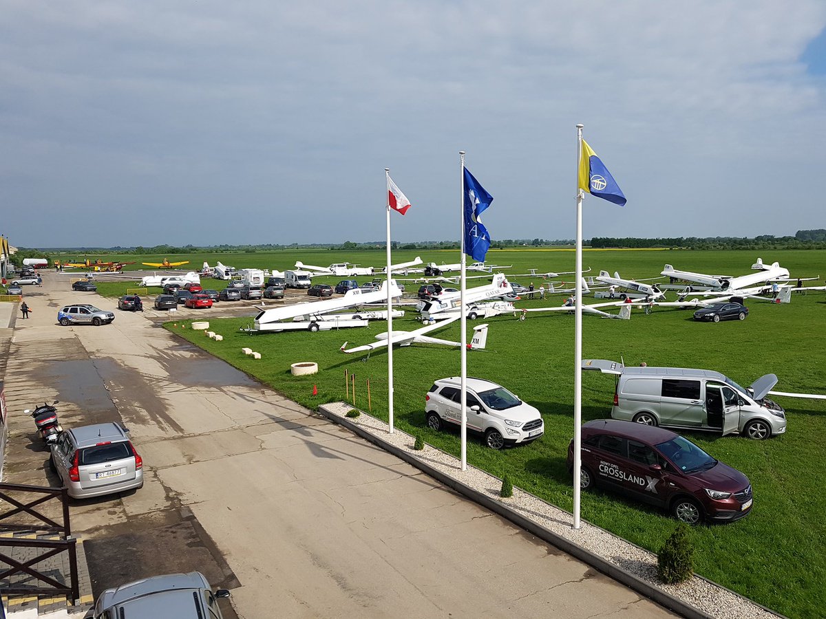 FFVP_France's tweet image. | Championnat d’Europe | 🇫🇷

Dernier jour jour de championnat. 
Après une semaine de longue attente il semble que le beau temps revienne enfin et qu'une épreuve soit lancée.🤞