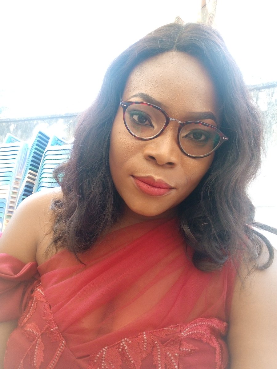 I want to get married. I wanna be somebody's wife. 👰❤️