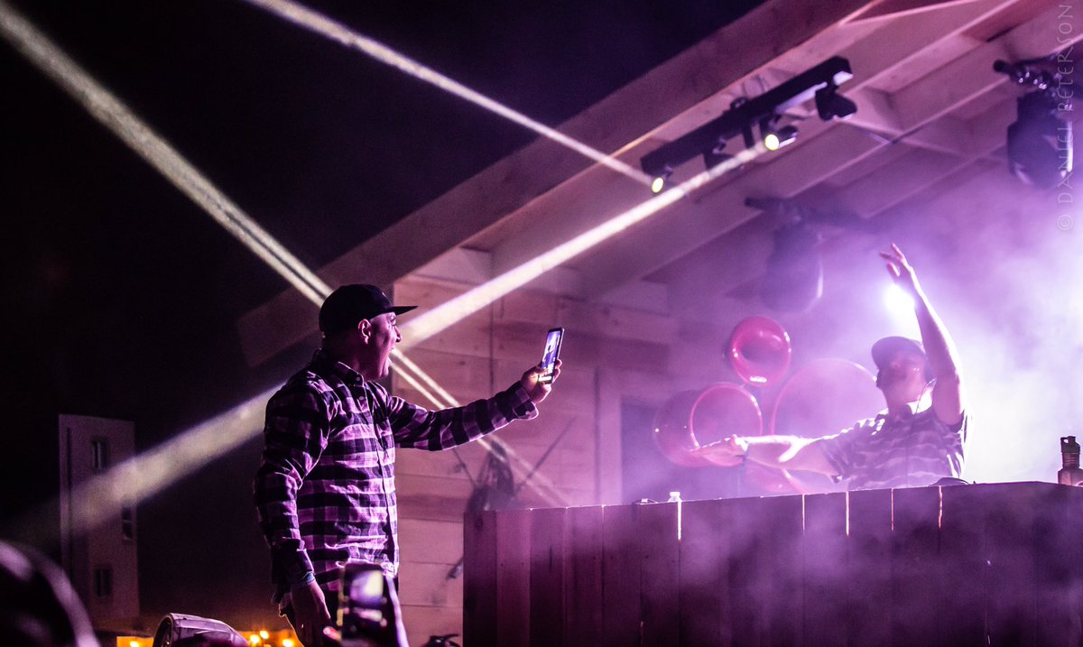 DirtybirdCamp's tweet photo. Nothing says International Brothers Day quite like @justinmartin taking a photo of @ChristianMartin during their drum and bass set at Campout last year.
#internationalbrotherday #proudbrother #dbc18 #dirtybirdcampout https://t.co/hBBXKrJIWq