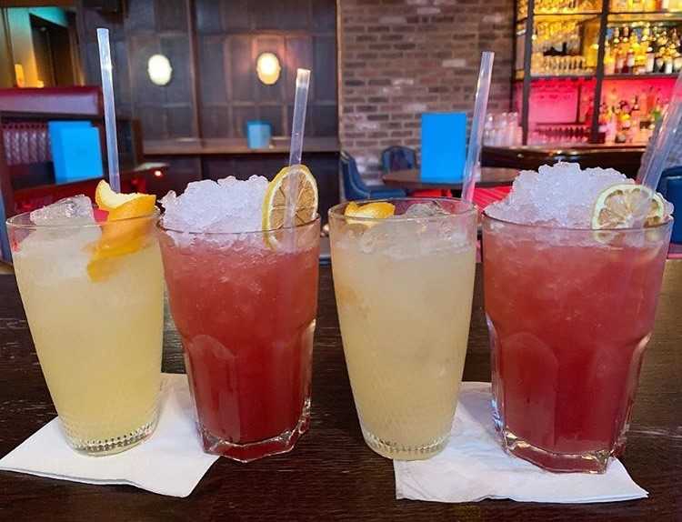BeAtOne_Cardiff's tweet image. Between our &apos;Peachy Blinder&apos; and &apos;Candy Pants&apos; cocktail, we can&apos;t decide #WhyNotHaveBoth
📸: @leedsvegandiary