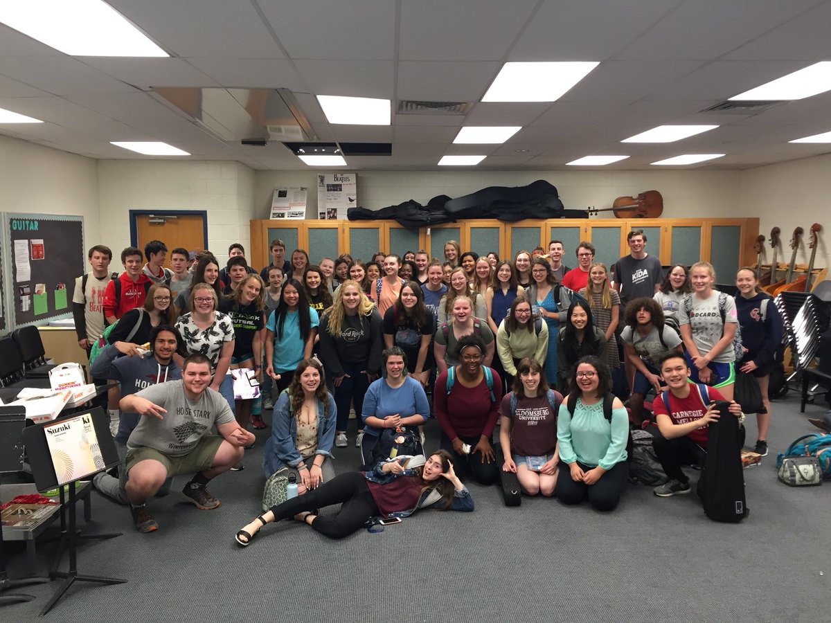 CVOrchSquad's tweet photo. Orchestra members competing in the first annual “Orchestra Olympics” during block 1...congrats Sophmores for winning! https://t.co/CPQdCUghAY