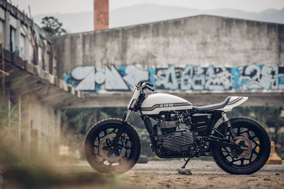 "#Triumph Thruxton Super 10 by One #HandMade" #motorcycle #biker #pics