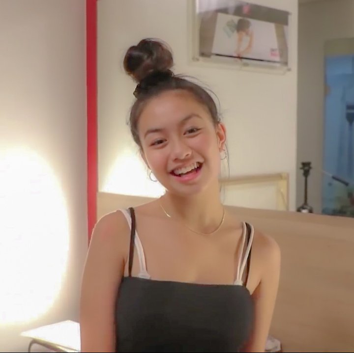 ashtanvibe's tweet photo. little ray of sunshine ☀️✨

#OneStepCloserASHTAN 
#PBB8Big4Grilling https://t.co/o63JuZYDWy