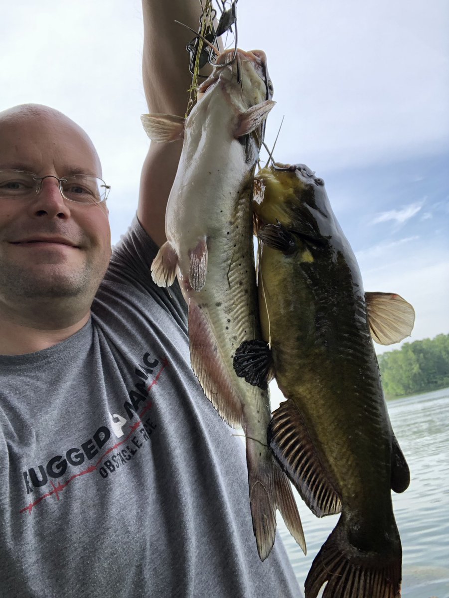 CouncilmanLemon's tweet photo. Some long overdue downtime for me this morning on this fabulous Memorial Day Weekend... just me and the lake. #FishIndiana @MagicBaitCo https://t.co/QtCmwoCAhE