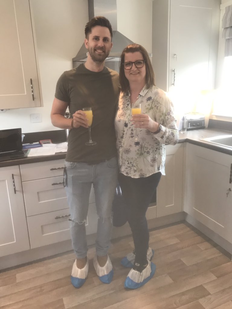 BexLawrence_od's tweet photo. Best way to spend your birthday weekend...visiting the #TanneryFields show home launch, obviously! @diharrison66 thanks for popping in to see us 😁 https://t.co/9EYlmjYjIm