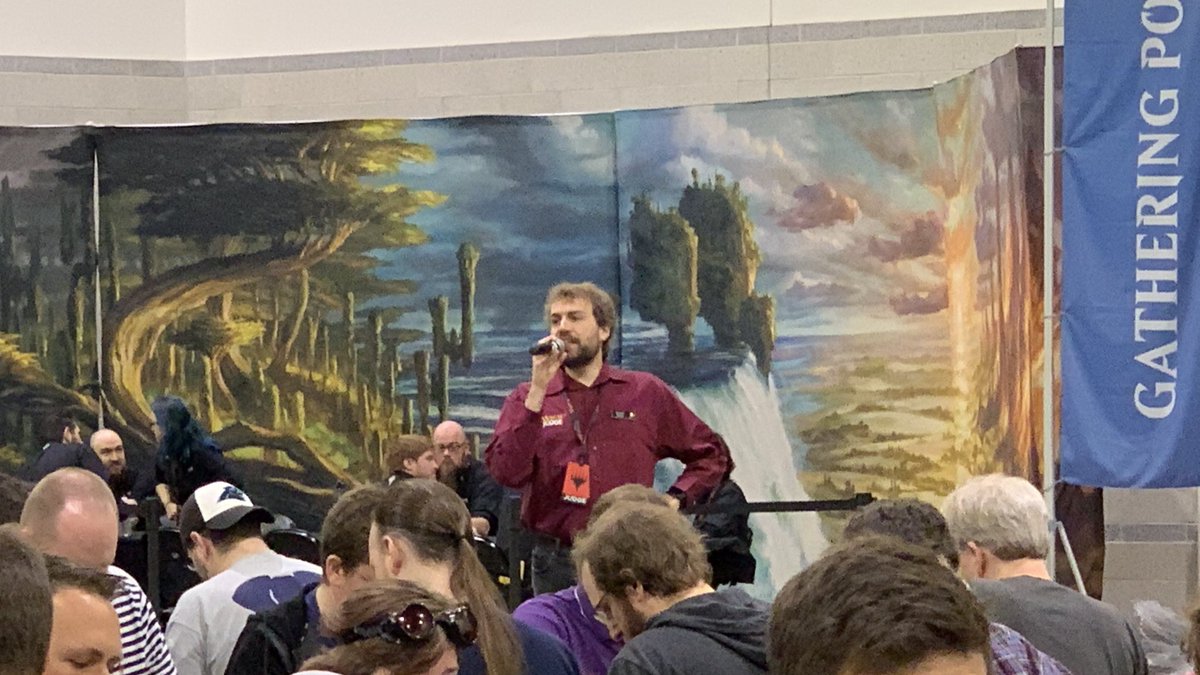 (Bearz) Welcome to our coverage of #MTGProvidence! The Grand Prix is well underway. Here’s a shot of Head Judge Jurgen, who likes to step down from the stage to make his opening announcements!