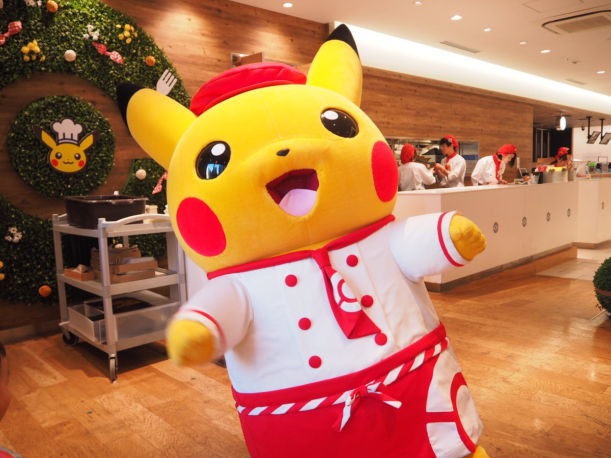 rsk_hz's tweet photo. 誕生日をカービィカフェとポケモンセンターとポケモンカフェはしごして全力で祝ってもらってきました！いえーい！😆🎉 https://t.co/zdMbrNWdmM
