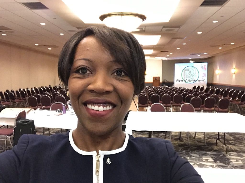 raushawna_price's tweet photo. Here's the space - it's almost time! #onewomanfearless @onewomaninternational in Calgary.  What a beautiful day! https://t.co/bZWYFOK0Nu