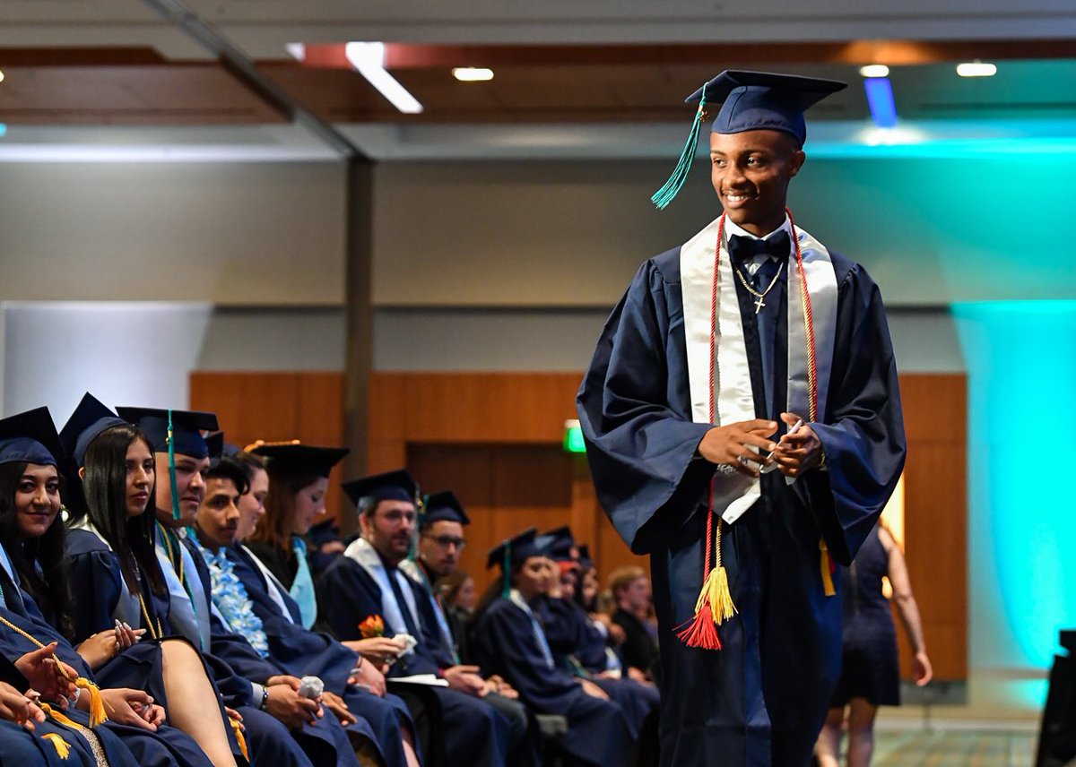 kmcgraner's tweet image. Thank you @MayorBriley for sharing in @STEMPREP inaugural graduation.  We were moved by your words.  Families felt valued as you applauded their sacrifices and achievements in three languages👏.  Lots of cheers and ❤️